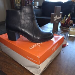 Easy Spirit Sleek Black Ankle Booties